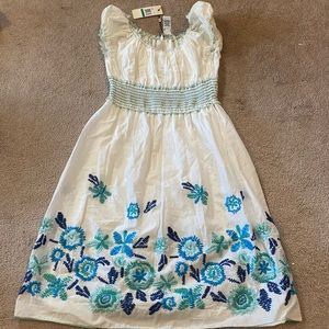 White dress Studio M summer dress